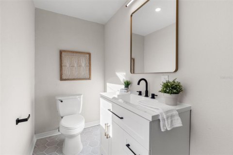 Casa en venta en Tampa, Florida, 3 dormitorios, 131.27 m2 № 2206490 - foto 21