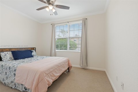 Townhouse in Lake Worth, Florida 2 bedrooms, 119.29 sq.m. № 1849017 - photo 7