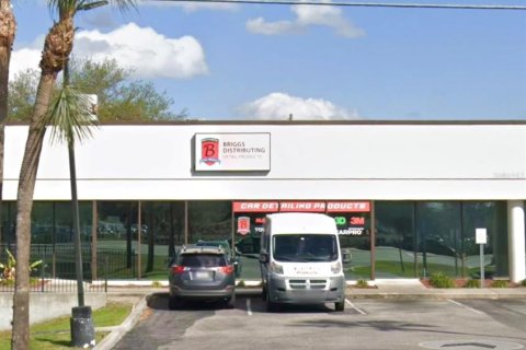 Commercial property in Orlando, Florida 278.71 sq.m. № 2098477