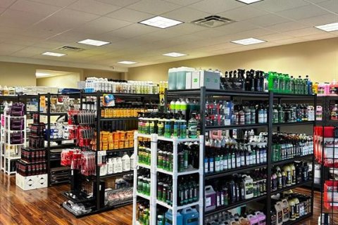 Commercial property in Orlando, Florida 278.71 sq.m. № 2098477 - photo 10