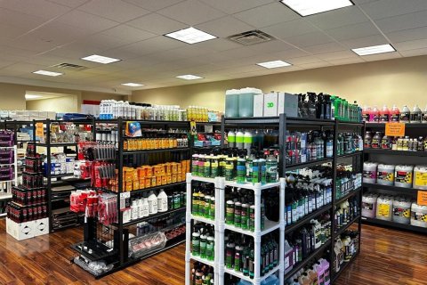 Commercial property in Orlando, Florida 278.71 sq.m. № 2098477 - photo 24