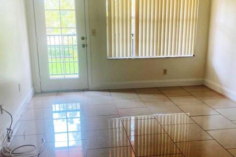 Copropriété à louer à Port St. Lucie, Floride: 2 chambres, 119.66 m2 № 2405819 - photo 6