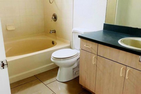 Copropriété à louer à Port St. Lucie, Floride: 2 chambres, 119.66 m2 № 2405819 - photo 10