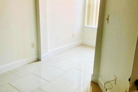 Copropriété à louer à Port St. Lucie, Floride: 2 chambres, 119.66 m2 № 2405819 - photo 11