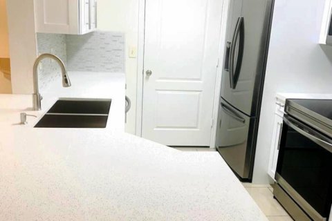 Copropriété à louer à Port St. Lucie, Floride: 2 chambres, 119.66 m2 № 2405819 - photo 5