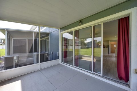 Townhouse in Ocala, Florida 3 bedrooms, 143.26 sq.m. № 2232361 - photo 22