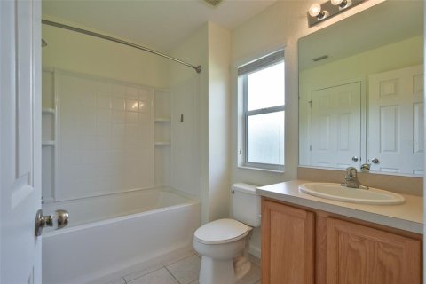 Townhouse in Ocala, Florida 3 bedrooms, 143.26 sq.m. № 2232361 - photo 15