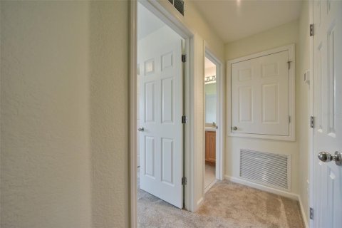 Townhouse in Ocala, Florida 3 bedrooms, 143.26 sq.m. № 2232361 - photo 12