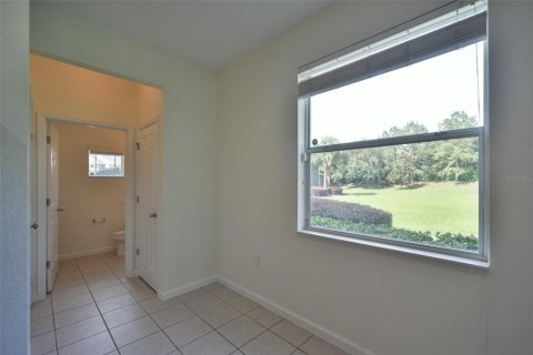 Townhouse in Ocala, Florida 3 bedrooms, 143.26 sq.m. № 2232361 - photo 8
