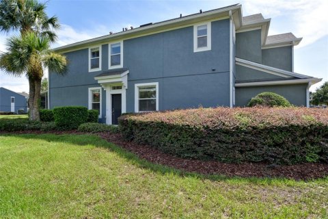 Townhouse in Ocala, Florida 3 bedrooms, 143.26 sq.m. № 2232361 - photo 2