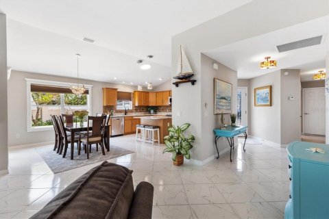 Casa en venta en The Villages, Florida, 3 dormitorios, 148.83 m2 № 2231004 - foto 10