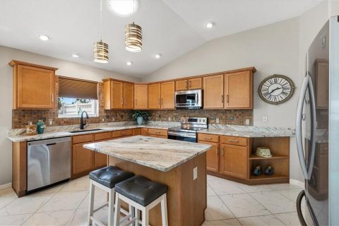 Casa en venta en The Villages, Florida, 3 dormitorios, 148.83 m2 № 2231004 - foto 17