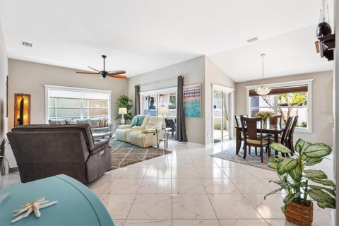 Casa en venta en The Villages, Florida, 3 dormitorios, 148.83 m2 № 2231004 - foto 6