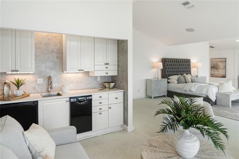 House in Holmes Beach, Florida 4 bedrooms, 425.12 sq.m. № 1885966 - photo 29