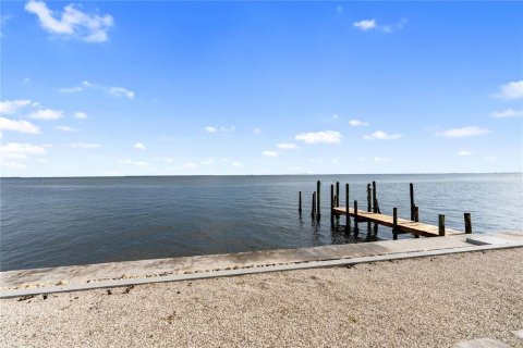 House in Holmes Beach, Florida 4 bedrooms, 425.12 sq.m. № 1885966 - photo 27