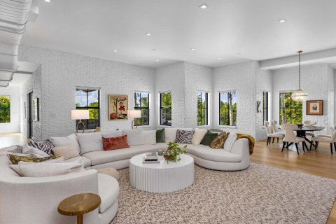 House in Delray Beach, Florida 5 bedrooms, 742.38 sq.m. № 2169522 - photo 7