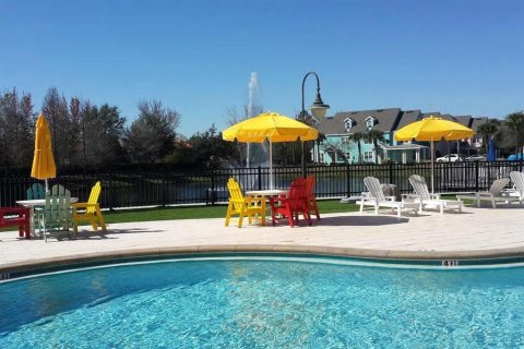 Condo in Kissimmee, Florida, 3 bedrooms № 2214183 - photo 10
