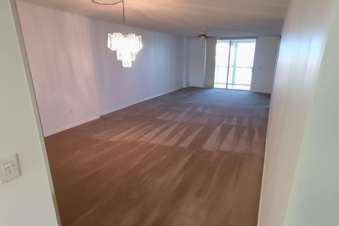 Купить кондоминиум в Лейк-Уорт, Флорида 3 комнаты, 123.56м2, № 2082865 - фото 4