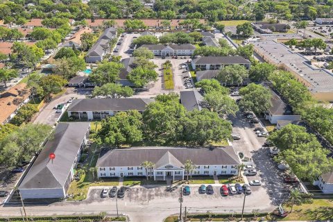 Condo in Winter Park, Florida, 1 bedroom  № 1601891 - photo 29