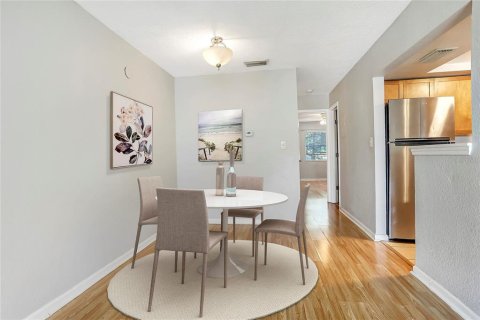 Condo in Winter Park, Florida, 1 bedroom  № 1601891 - photo 6