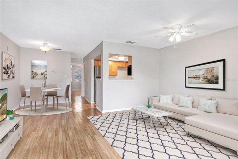 Condo in Winter Park, Florida, 1 bedroom  № 1601891 - photo 3