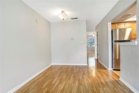 Condo in Winter Park, Florida, 1 bedroom  № 1601891 - photo 7