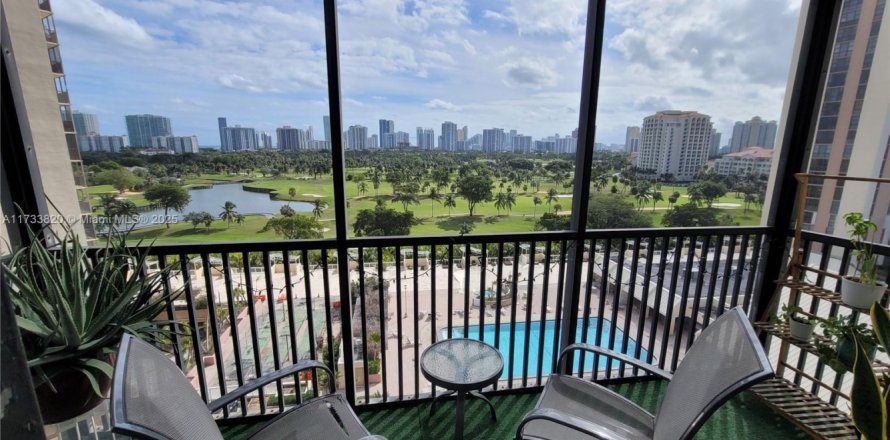 Condo in Aventura, Florida, 2 bedrooms № 1859437