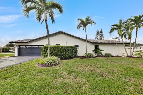 Купить виллу или дом в Корал-Спрингс, Флорида 3 спальни, 206.06м2, № 1992056 - фото 4