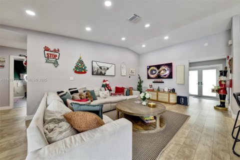 Купить виллу или дом в Корал-Спрингс, Флорида 3 спальни, 206.06м2, № 1992056 - фото 14