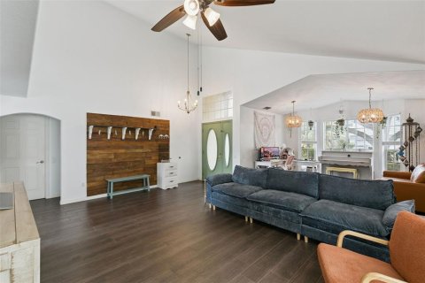 Villa ou maison à vendre à Orlando, Floride: 4 chambres, 236.99 m2 № 2283755 - photo 7