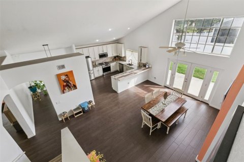 Villa ou maison à vendre à Orlando, Floride: 4 chambres, 236.99 m2 № 2283755 - photo 27
