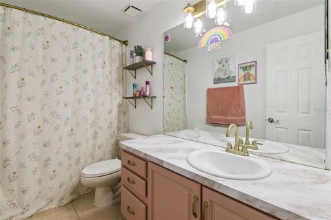 Villa ou maison à vendre à Orlando, Floride: 4 chambres, 236.99 m2 № 2283755 - photo 28