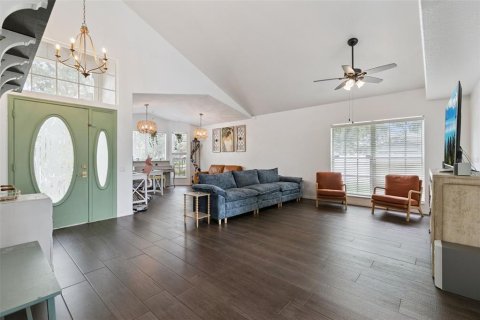 Villa ou maison à vendre à Orlando, Floride: 4 chambres, 236.99 m2 № 2283755 - photo 6