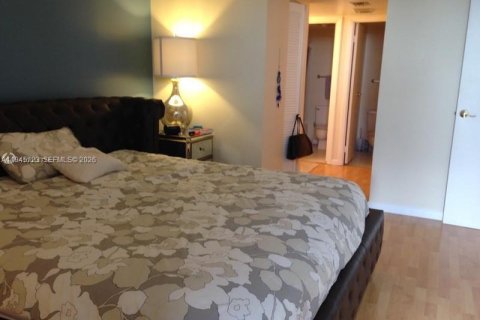 Condo in Aventura, Florida, 1 bedroom  № 2056861 - photo 18