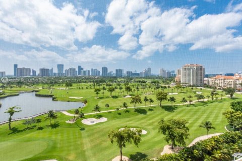 Condo in Aventura, Florida, 1 bedroom  № 2056861 - photo 2
