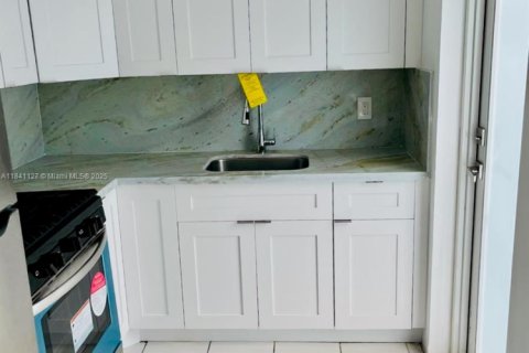 Appartement à louer à Miami Beach, Floride: 1 chambre № 1836674 - photo 6
