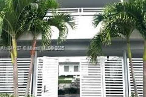 Appartement à louer à Miami Beach, Floride: 1 chambre № 1836674 - photo 16