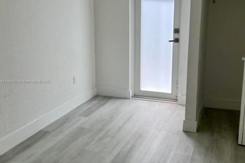 Appartement à louer à Miami Beach, Floride: 1 chambre № 1836674 - photo 12