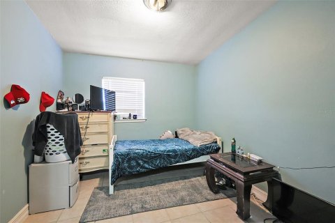 House in Orlando, Florida 3 bedrooms, 110.09 sq.m. № 1680666 - photo 7