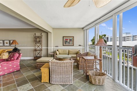 Condominio en venta en Fort Lauderdale, Florida, 2 dormitorios, 120.31 m2 № 2069809 - foto 15