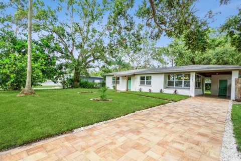 House in Dunedin, Florida 2 bedrooms, 108.32 sq.m. № 1857693 - photo 6