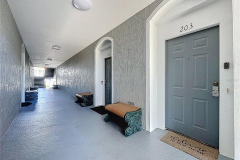Купить кондоминиум в Киссимми, Флорида 9 комнат, 117.8м2, № 2099228 - фото 3