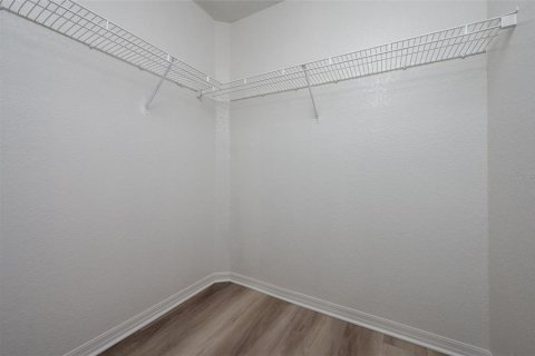 Купить кондоминиум в Лутц, Флорида 5 комнат, 102.84м2, № 1910835 - фото 17