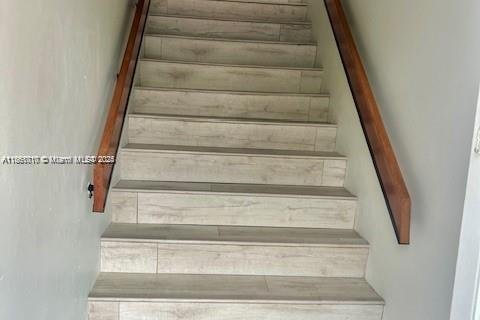 Condominio en alquiler en Plantation, Florida, 1 dormitorio, 77.29 m2 № 1890766 - foto 3