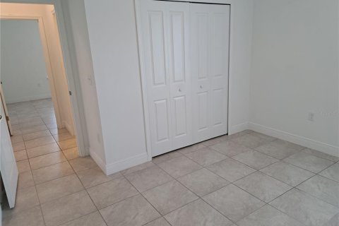 Снять в аренду виллу или дом в Окала, Флорида 4 спальни, 146.6м2, № 1849601 - фото 13