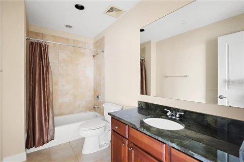 Copropriété à louer à Tampa, Floride: 3 chambres, 161 m2 № 2166634 - photo 15
