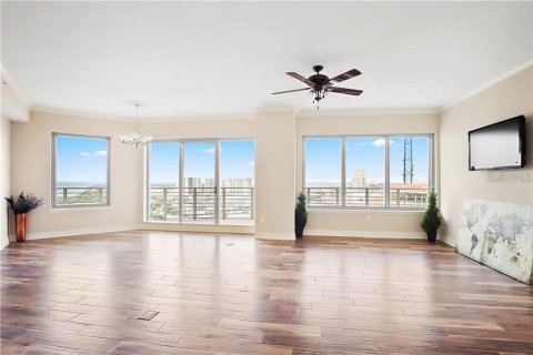 Copropriété à louer à Tampa, Floride: 3 chambres, 161 m2 № 2166634 - photo 4