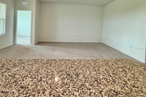 Villa ou maison à louer à Haines City, Floride: 3 chambres, 163.88 m2 № 2334059 - photo 4