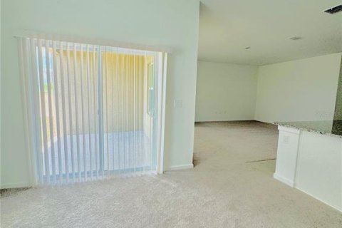 Villa ou maison à louer à Haines City, Floride: 3 chambres, 163.88 m2 № 2334059 - photo 7