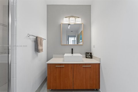 Купить кондоминиум в Майами, Флорида 1 спальня, 66.05м2, № 2032042 - фото 24